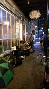 Eini plays Clarinet ;-)