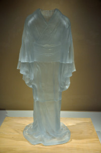 Kimono Glass